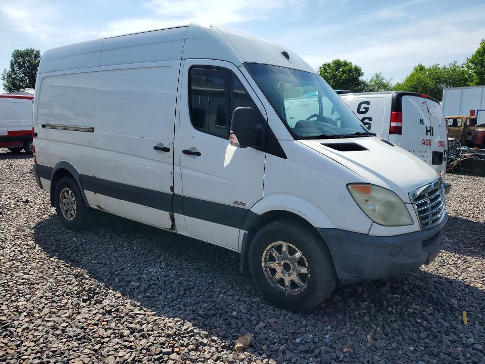 2010 Frht - freightliner Sprinter VIN WDYPE7CC3A5465542 COPART salvage auction — SIDE, ST, sold $750 on 2026-08-12 (photo 4)