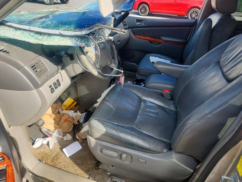 2010 Toyota Sienna VIN 5TDYK4CC6AS341623 COPART salvage auction — ROLLOVER, SC, sold $650 on 2026-07-14 (photo 7)