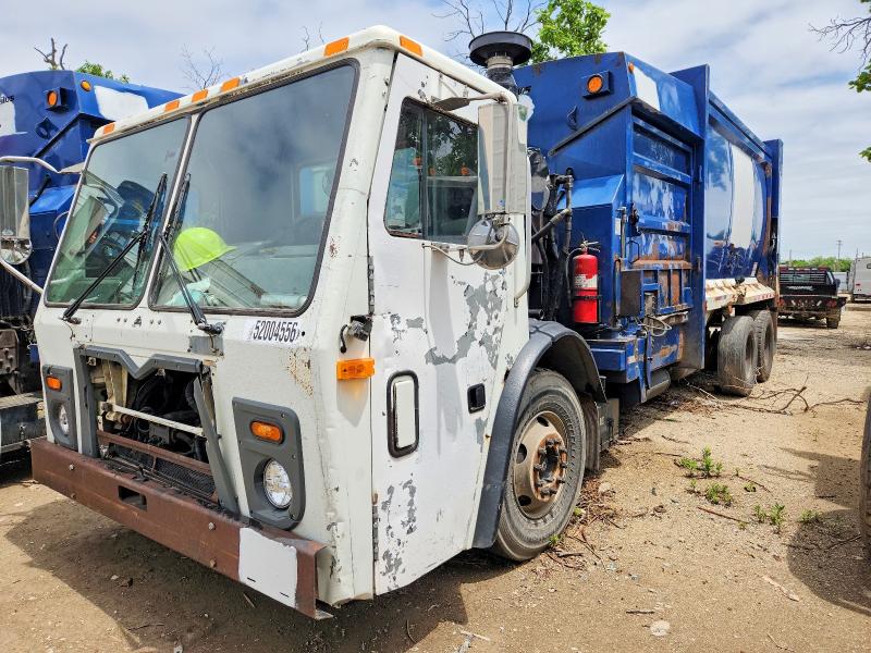 2009 Mack All other VIN 1M2AU02C19M003135 COPART salvage auction — FRONT END, CD, sold $900 on 2026-07-29 (photo 2)