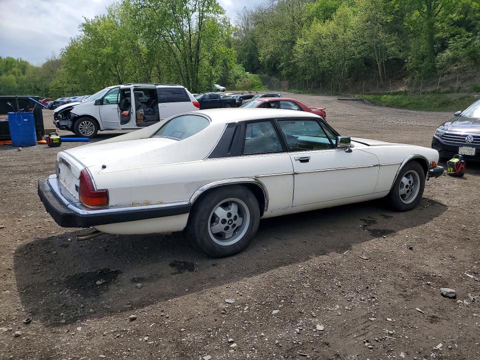 1986 Jaguar Xjs VIN SAJNV5843GC133258 COPART salvage auction — MINOR DENT/SCRATCHES, Ny - Certificate Of Title, sold $3,900 on 2026-07-21 (photo 3)