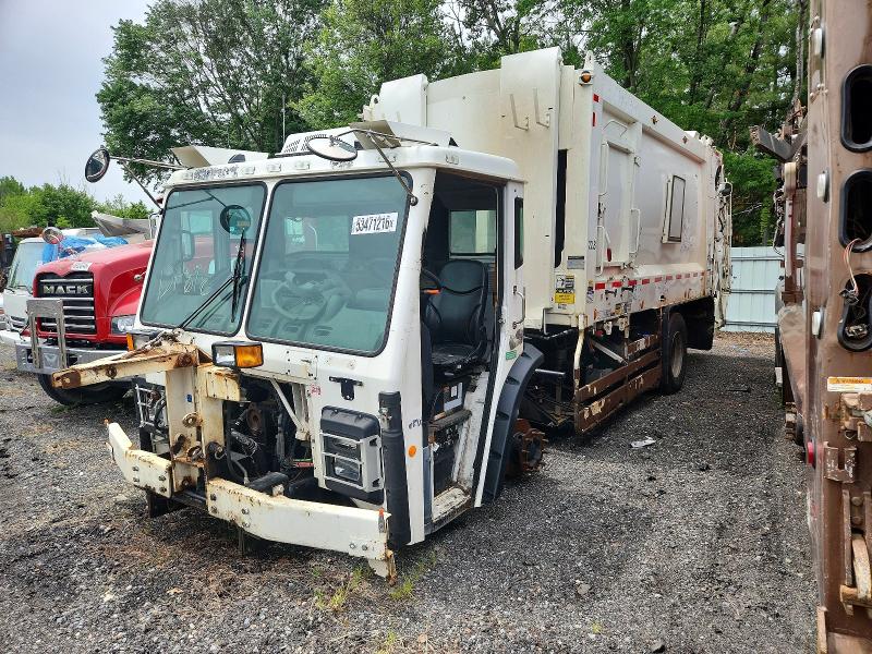 2019 Mack All other VIN 1M2LR02C9KM003884 COPART salvage auction — MECHANICAL, NY - CERT OF TITLE-SALVAGE (P), sold $350 on 2026-07-30 (photo 2)