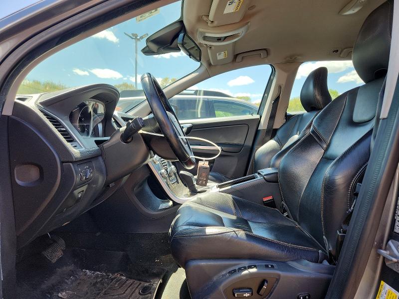 2017 Volv Xc60 VIN YV440MDJ9H2087521 COPART salvage auction — MINOR DENT/SCRATCHES, RI - CERTIFICATE OF TITLE, sold $4,600 on 2026-07-30 (photo 7)