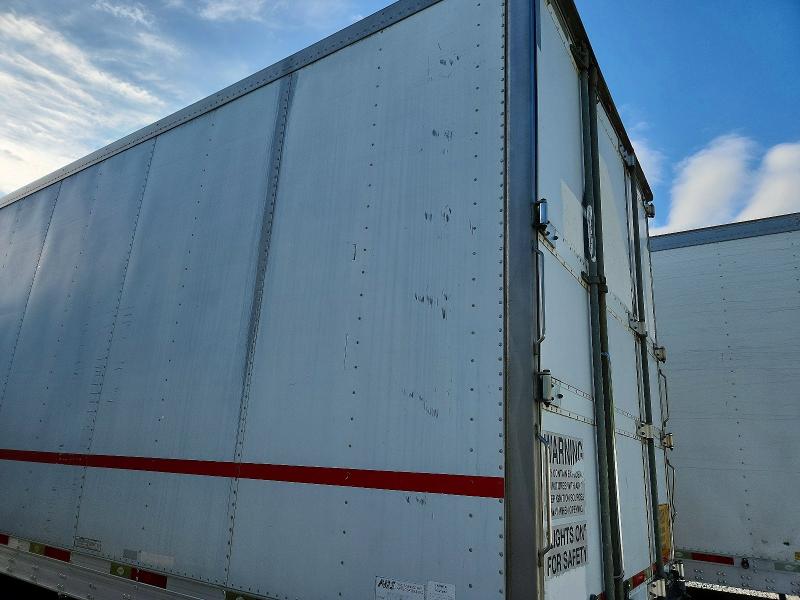 2010 Utility trailer Vsra reefe VIN 1UYVS2532AM833938 COPART salvage auction — SIDE, IL - CERTIFICATE OF TITLE (P), sold $1,250 on 2026-07-28 (photo 9)
