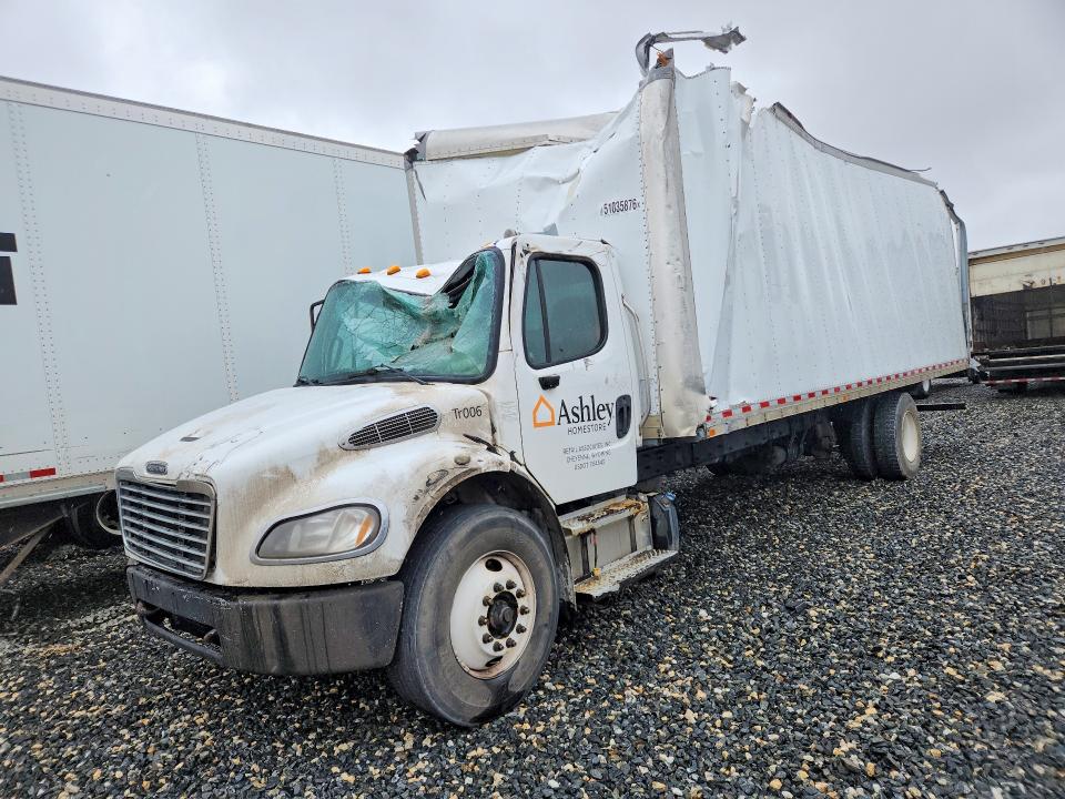 2017 Freightliner All other VIN 3ALACWDTXHDHZ3448 COPART salvage auction — ROLLOVER, CO - PUBLIC - SALVAGE TITLE, sold $1,850 on 2026-07-11 (photo 1)