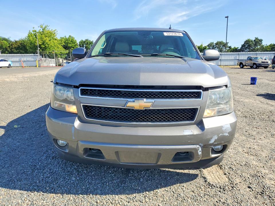 2007 Chevrolet Suburban VIN 1GNFK16387J166953 COPART salvage auction — FRONT END, Ca - Dis/Dlr/Exp Only Clean Title, sold $2,200 on 2026-07-09 (photo 5)