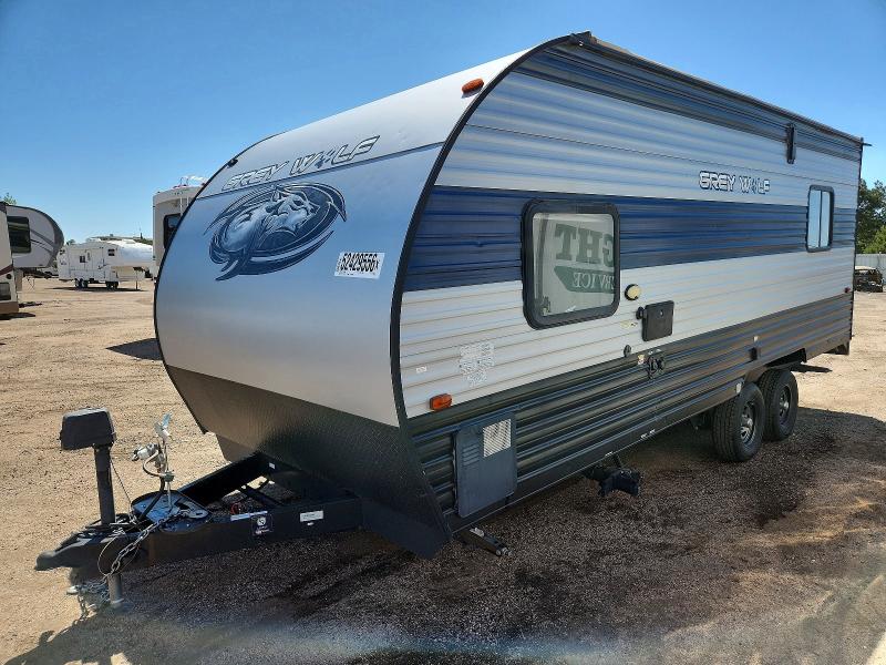 2021 Forest river Grey wolf VIN 4X4TCKU23MK066347 COPART salvage auction — HAIL, SD - CERT OF TITLE-SALVAGE, sold $1,550 on 2026-07-27 (photo 2)