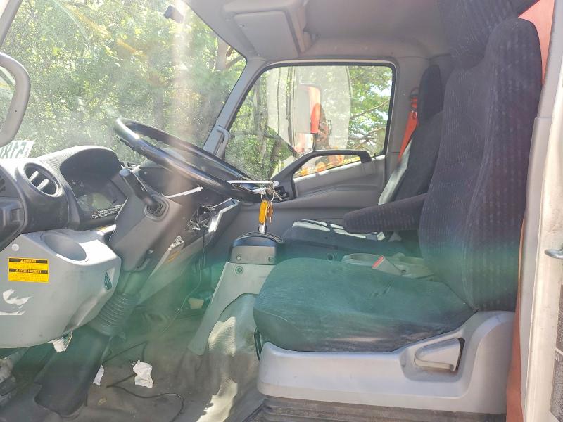 2017 Hino All other VIN JHHSDM2H9HK005752 COPART salvage auction — MINOR DENT/SCRATCHES, MD - CERTIFICATE OF TITLE, sold $4,100 on 2026-07-31 (photo 7)