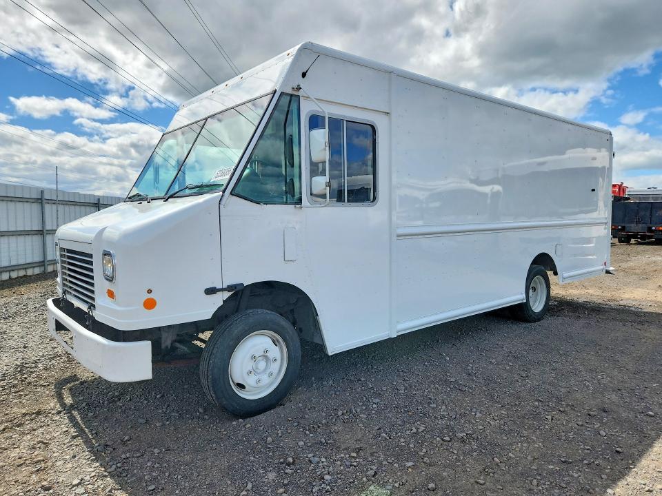 2016 Freightliner All other VIN 4UZAC2DV1GCHX0616 COPART salvage auction — MINOR DENT/SCRATCHES, CT, sold $7,000 on 2026-07-28 (photo 1)