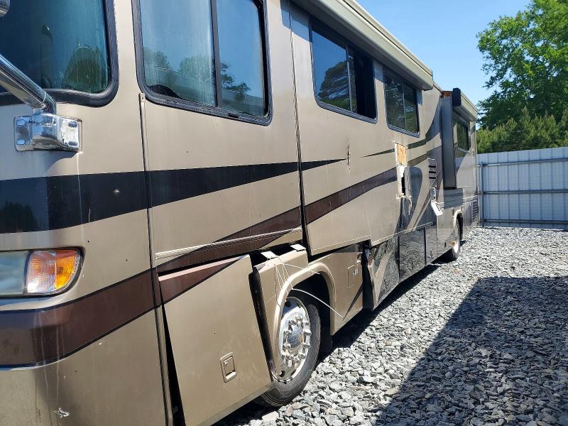 2004 Roadmaster All other VIN 1RF63464341025941 COPART salvage auction — BURN, NC - SALVAGE CERTIFICATE OF TITLE, sold $350 on 2026-07-28 (photo 9)