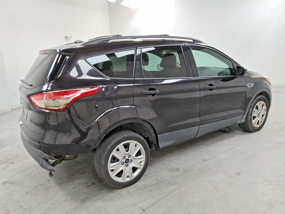 2013 Ford Escape VIN 1FMCU0F76DUB65860 COPART salvage auction — MINOR DENT/SCRATCHES, Va - Certificate Of Title, sold $150 on 2026-07-09 (photo 3)