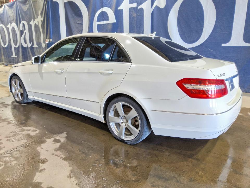2010 Mercedes-benz E-class VIN WDDHF8HB8AA142703 COPART salvage auction — MINOR DENT/SCRATCHES, Oh - Cert Of Title-Repossession, sold $1,750 on 2026-07-02 (photo 2)