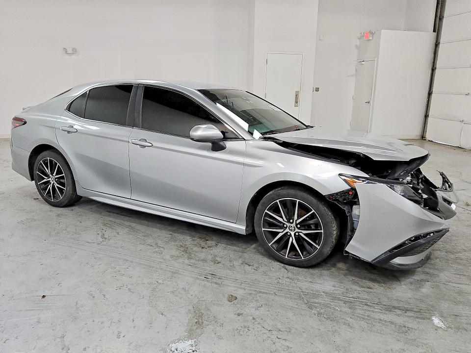 2021 Toyota Camry VIN 4T1G11AK8MU437160 COPART salvage auction — FRONT END, In - Certificate Of Title, sold $5,500 on 2026-07-02 (photo 4)