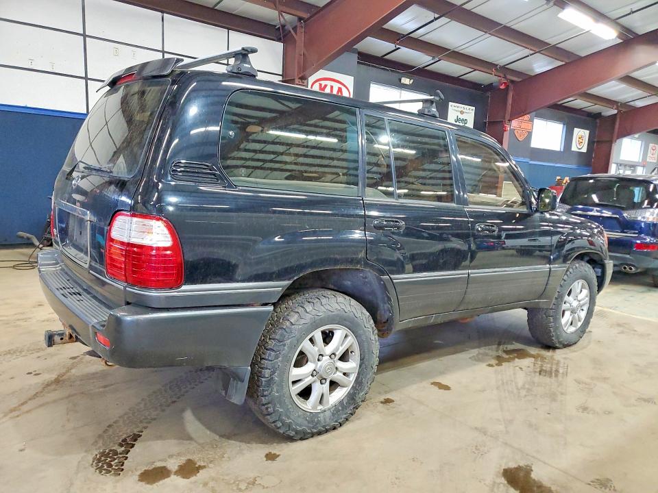 2002 Lexus Lx470 VIN JTJHT00W723516093 COPART salvage auction — MINOR DENT/SCRATCHES, NH - CERTIFICATE OF TITLE, sold $5,400 on 2026-07-31 (photo 3)