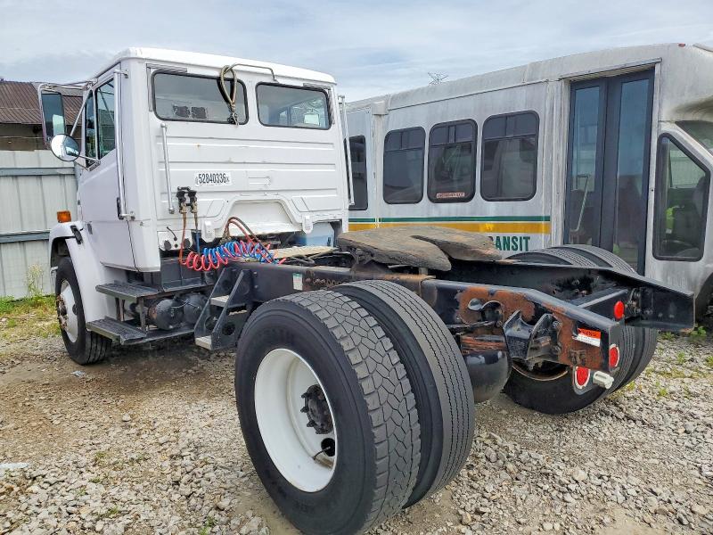 2004 Freightliner Fl70 VIN 1FUBBUDC44HM87511 COPART salvage auction — MECHANICAL, CT, sold $275 on 2026-08-24 (photo 3)
