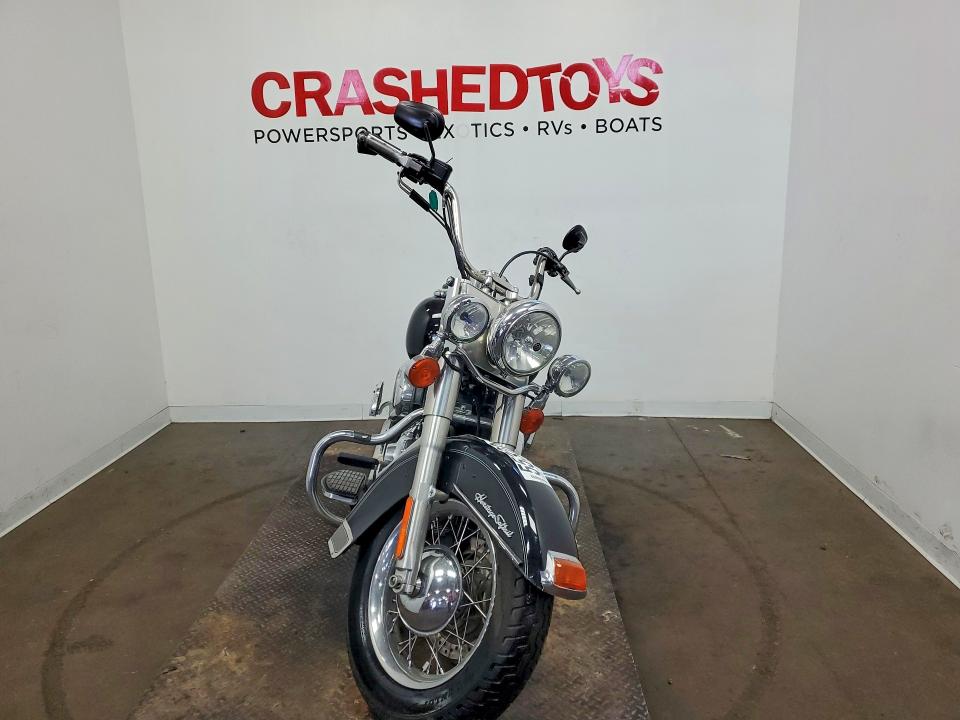 2008 Harley-davidson Fl VIN 1HD1BW5138Y034030 COPART salvage auction — VANDALISM, MN - CERT OF TITLE-PRIOR SALVAGE, sold $525 on 2026-07-09 (photo 2)