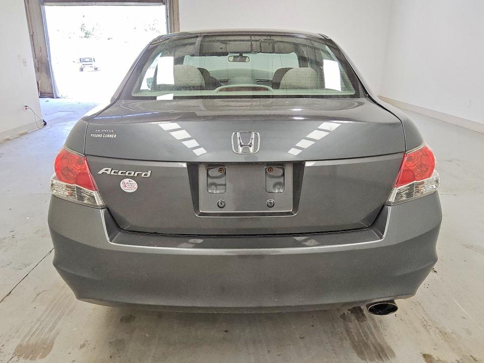 2010 Honda Accord VIN 1HGCP2F47AA026803 COPART salvage auction — MINOR DENT/SCRATCHES, IN - CERTIFICATE OF TITLE, sold $1,450 on 2026-07-02 (photo 6)