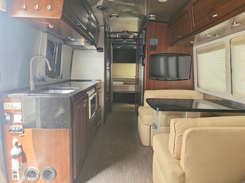2016 Airstream Unknown VIN 1STJBYP24GJ535522 COPART salvage auction — ROOF, TX - CERTIFICATE OF TITLE, sold $7,700 on 2026-07-28 (photo 6)