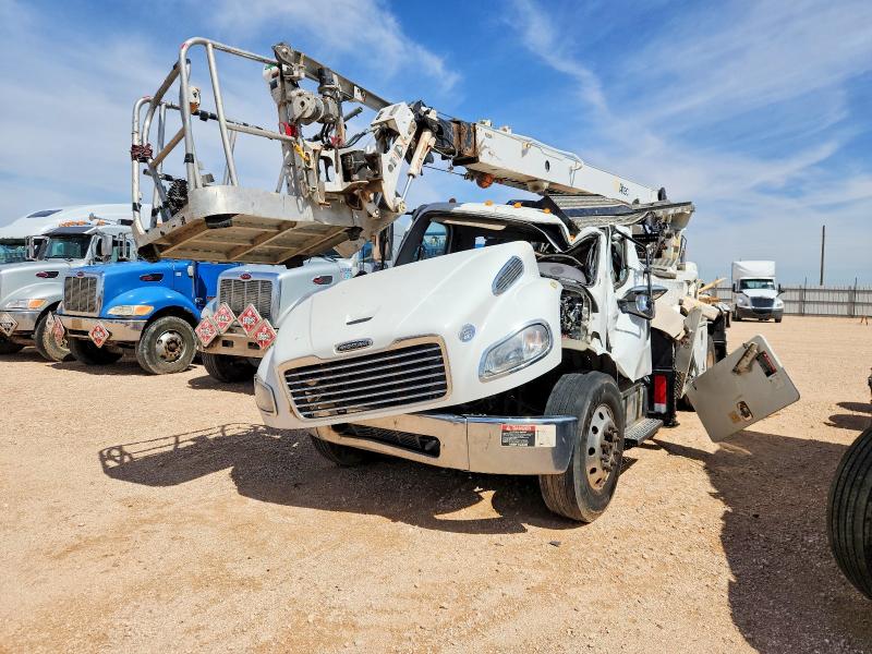 2020 Freightliner All models VIN 1FVACWFD2LHKW5893 COPART salvage auction — ALL OVER, TX - SALVAGE VEHICLE TITLE, sold $3,650 on 2026-07-07 (photo 2)