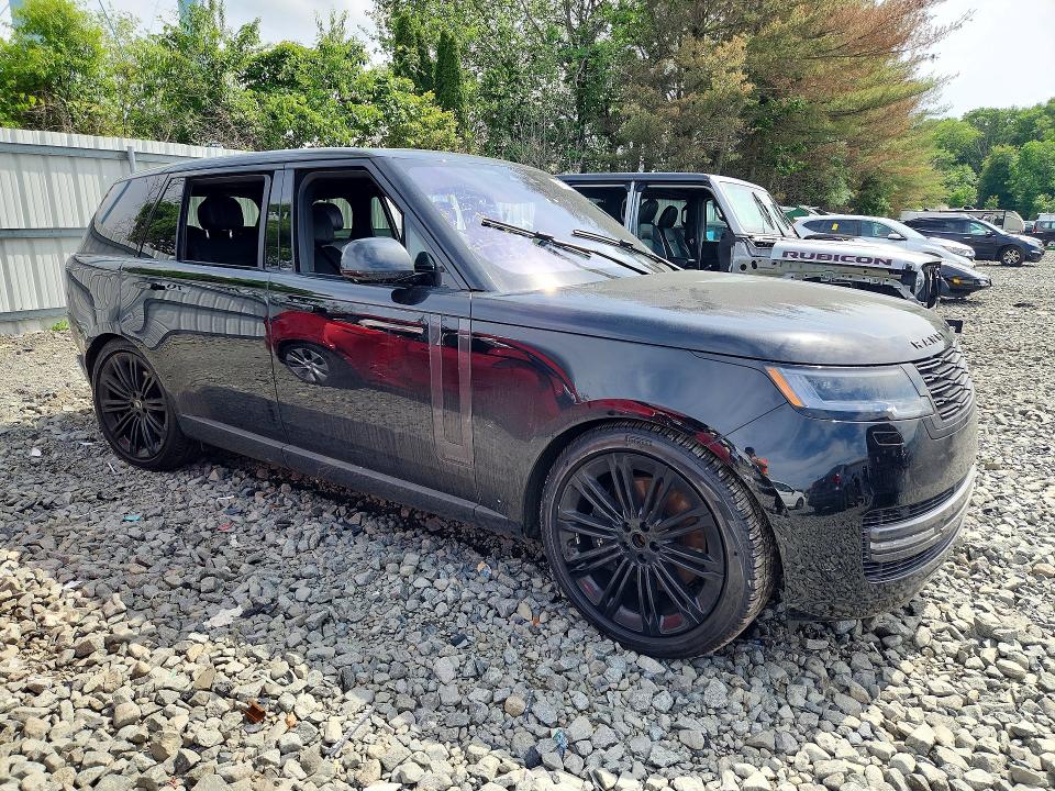 2023 Land rover Rangerover VIN SALK1BE74PA055359 COPART salvage auction — VANDALISM, Ny - Certificate Of Title, sold $77,000 on 2026-08-06 (photo 4)