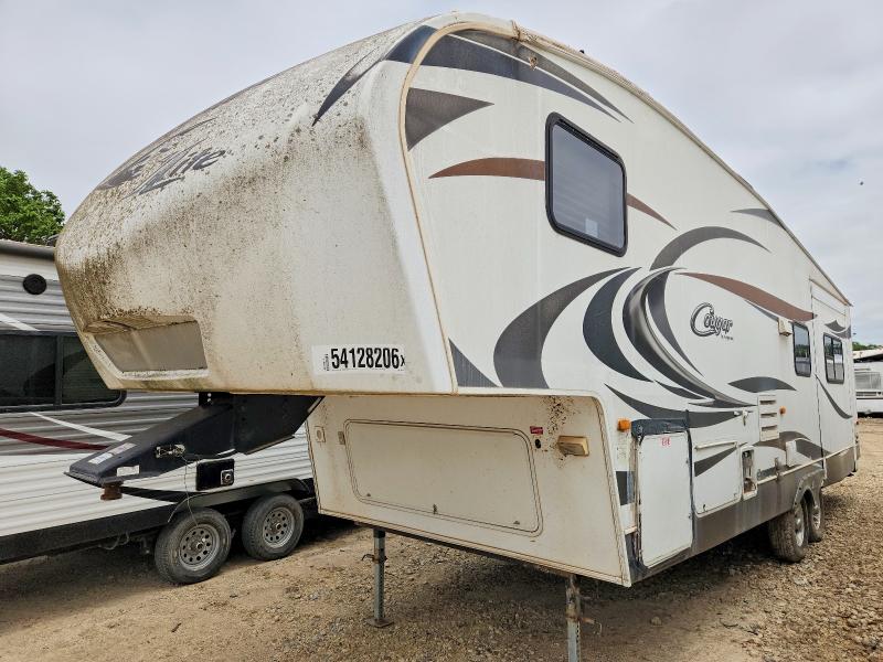 2011 Cougar 5th wheel VIN 4YDF29R25B2506652 COPART salvage auction — SIDE, KS - CERT OF TITLE-SALVAGE, sold $700 on 2026-07-30 (photo 2)