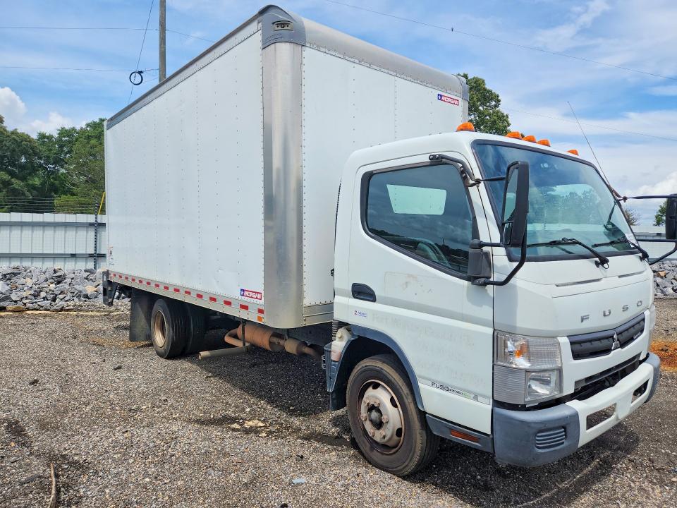 2020 Mitsubishi fuso truck of america inc All other VIN 4UZBVG119LGLH9853 COPART salvage auction — NORMAL WEAR, CT, sold $8,985 on 2026-07-07 (photo 4)