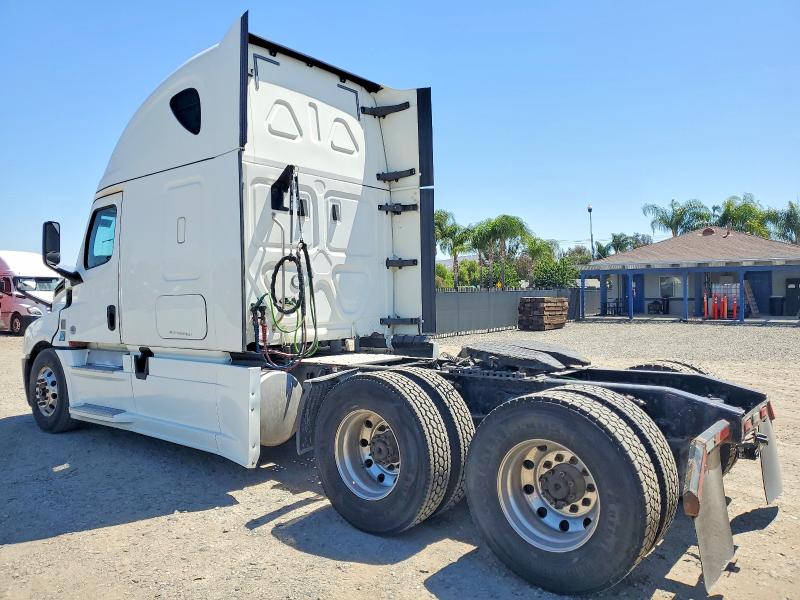 2020 Freightliner All other VIN 3AKJHHDR5LSLP5709 COPART salvage auction — NORMAL WEAR, DV, sold $4,050 on 2026-07-14 (photo 3)