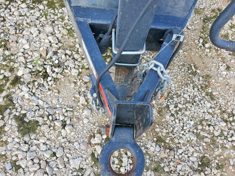 2021 Uti VIN 4RWBE1827MH038751 COPART salvage auction — ALL OVER, CT, sold $275 on 2026-07-13 (photo 8)