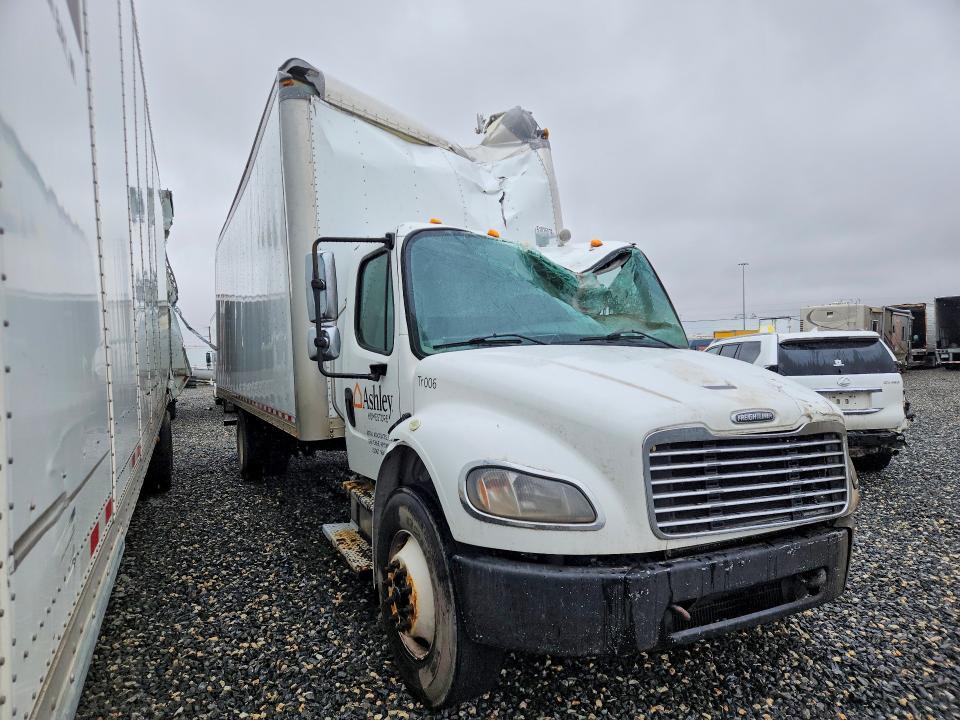 2017 Freightliner All other VIN 3ALACWDTXHDHZ3448 COPART salvage auction — ROLLOVER, CO - PUBLIC - SALVAGE TITLE, sold $1,850 on 2026-07-11 (photo 4)