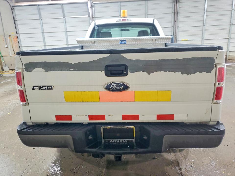 2010 Ford F150 VIN 1FTMF1CW9AKC33113 COPART salvage auction — MINOR DENT/SCRATCHES, Tn - Certificate Of Title, sold $1,050 on 2026-07-02 (photo 6)