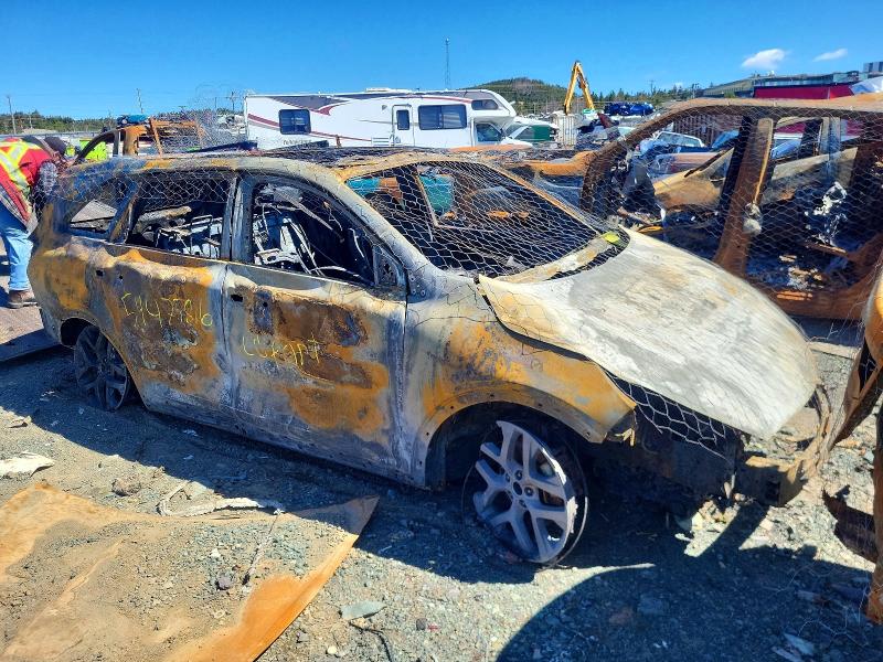 2019 Kia Sorento VIN 5XYPKDA5XKG485643 COPART salvage auction — BURN, NR, sold $70 on 2026-07-16 (photo 4)