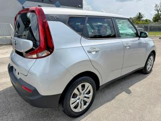 2020 Kia Soul VIN KNDJ23AU5L7098729 COPART salvage auction — MINOR DENT/SCRATCHES, Fl - Certificate Of Destruction (P), sold $6,900 on 2026-07-17 (photo 3)