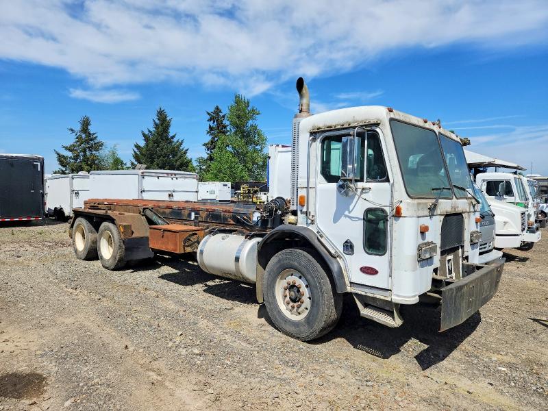 2001 Peterbilt All other VIN 1NPZL09X41D712996 COPART salvage auction — UNDERCARRIAGE, CT, sold $750 on 2026-07-09 (photo 1)