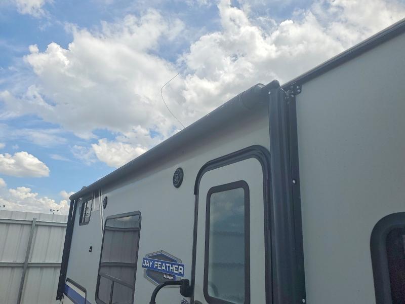 2019 Jay Jayfeather VIN 1UJBJ0BN5K1JX0138 COPART salvage auction — ROOF, KS - CERT OF TITLE-SALVAGE, sold $3,300 on 2026-07-25 (photo 9)