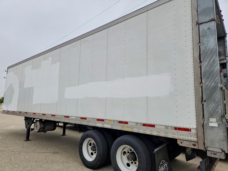 2021 Utility All models VIN 1UYVS2362M2200904 COPART salvage auction — MINOR DENT/SCRATCHES, CA - DIS/DLR/EXP ONLY CLEAN TITLE, sold $4,150 on 2026-07-07 (photo 3)