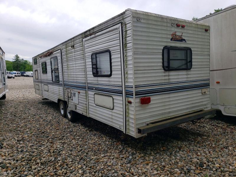 1999 Nomad Trailer VIN 1SN900R26XH001346 COPART salvage auction — BURN, CT - CERT OF TITLE-SALVAGE, sold $5 on 2026-07-15 (photo 3)