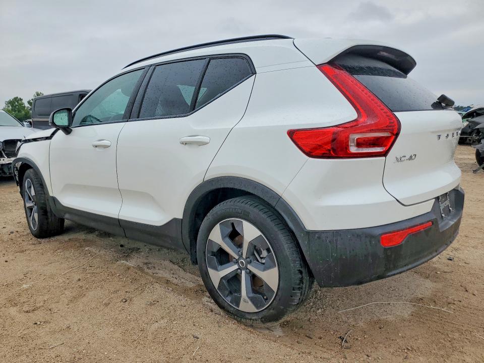 2026 Volvo Xc40 VIN YV4L12UC0T2700326 COPART salvage auction — FRONT END, Fl - Cert Of Title Slvg Rebuildable, sold $15,000 on 2026-07-28 (photo 2)