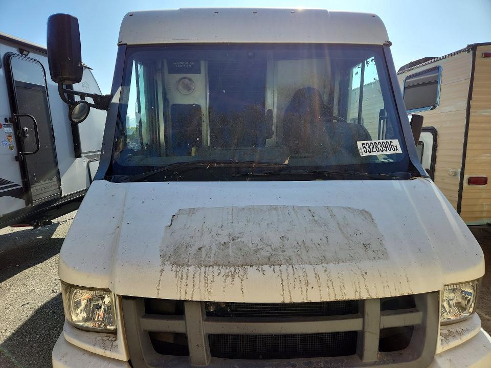 2016 Isuzu Npr VIN JALB4T179G7W01238 COPART salvage auction — MECHANICAL, Ca - Dis/Dlr/Exp Only Clean Title, sold $2,391 on 2026-07-27 (photo 5)
