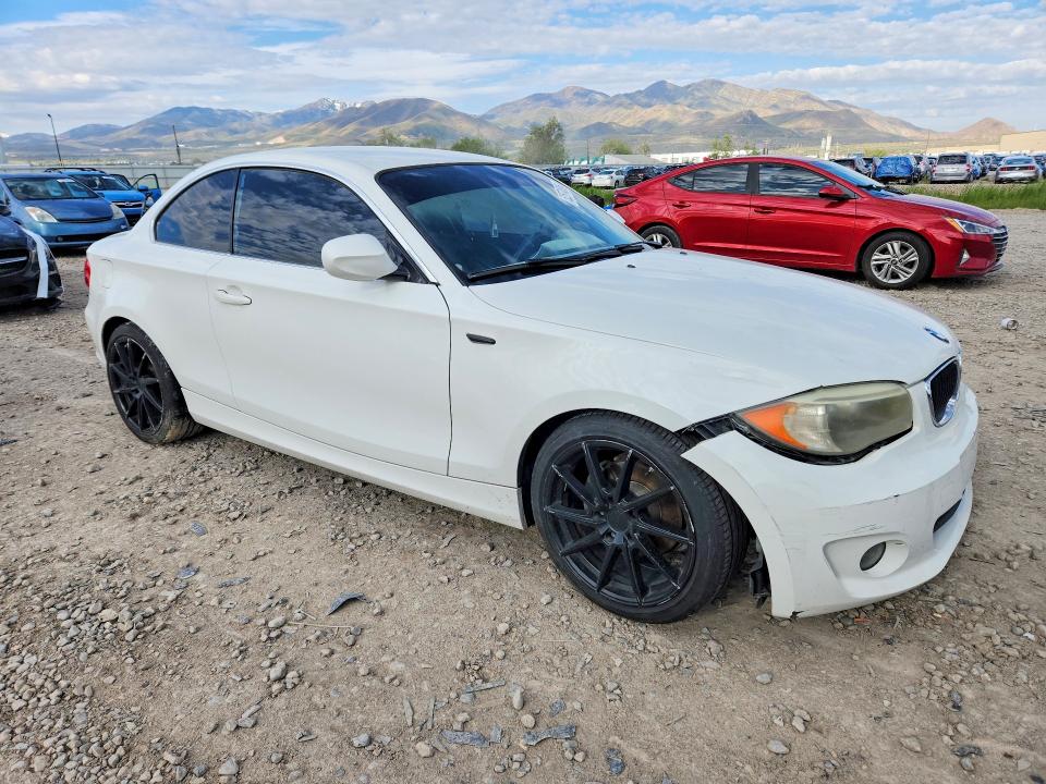 2013 BMW 1 series VIN WBAUP9C58DVS95279 COPART salvage auction — INTERIOR BURN, Ut - Salvage Certificate, sold $325 on 2026-07-10 (photo 4)