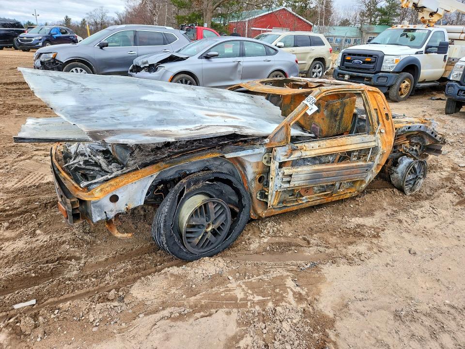 1986 Pontiac Fiero VIN 1G2PM37R6GP255301 COPART salvage auction — BURN, Mi - Dealer Only Clean Title, sold $50 on 2026-07-29 (photo 1)