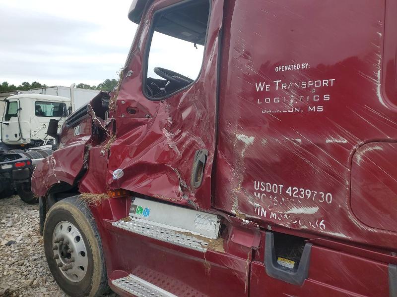 2021 Freightliner Cascadia 126 VIN 3AKJHHDR1MSMC0836 COPART salvage auction — SIDE, MS - CERT OF TITLE-SALVAGED, sold $7,500 on 2026-09-25 (photo 9)