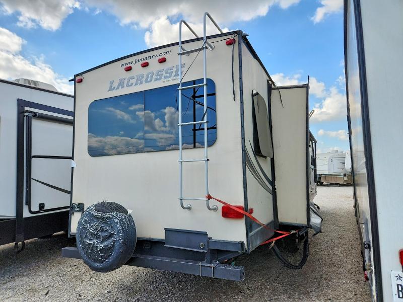 2017 Forest riv VIN 5ZT2LCYB1HB008212 COPART salvage auction — ROLLOVER, TX - SALVAGE VEHICLE TITLE, sold $80 on 2026-07-28 (photo 4)
