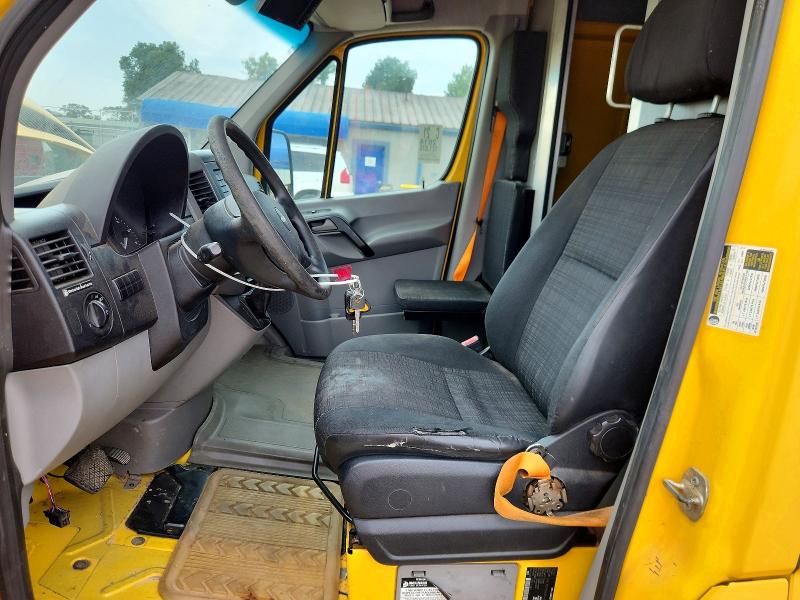 2014 Freightliner Sprinter VIN WDYPE8DB5E5841160 COPART salvage auction — REAR END, NJ - CERTIFICATE OF TITLE, sold $5,300 on 2026-07-29 (photo 7)