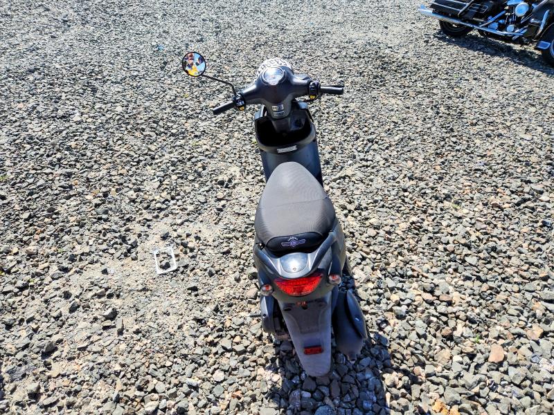 2012 Genuine scooter co. Scooter VIN RFVPAC20XC1011487 COPART salvage auction — FRONT END, CA - SALVAGE CERTIFICATE, sold $10 on 2026-07-23 (photo 6)