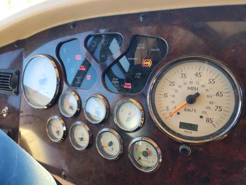 2004 Roadmaster rail All other VIN 1RF43564942029175 COPART salvage auction — SIDE, MI - CERTIFICATE OF TITLE, sold $1,000 on 2026-07-22 (photo 8)