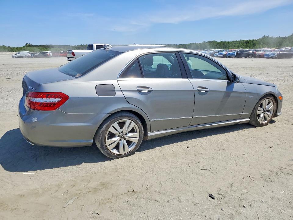 2011 Mercedes-benz E-class VIN WDDHF2EBXBA451057 COPART salvage auction — MINOR DENT/SCRATCHES, Nc - Certificate Of Title (P), sold $3,750 on 2026-07-29 (photo 3)