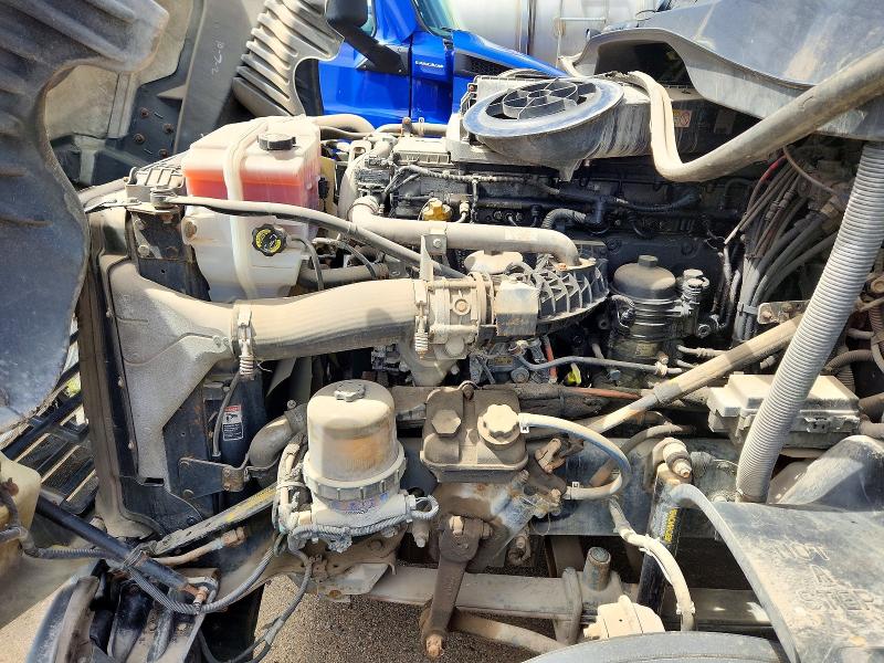 2016 Freightliner All other VIN 1FUJGLD57GLHB6949 COPART salvage auction — SIDE, NE - CERTIFICATE OF TITLE (P), sold $3,050 on 2026-07-23 (photo 7)