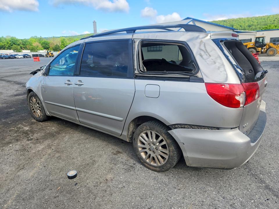 2010 Toyota Sienna VIN 5TDYK4CC6AS341623 COPART salvage auction — ROLLOVER, SC, sold $650 on 2026-07-14 (photo 2)