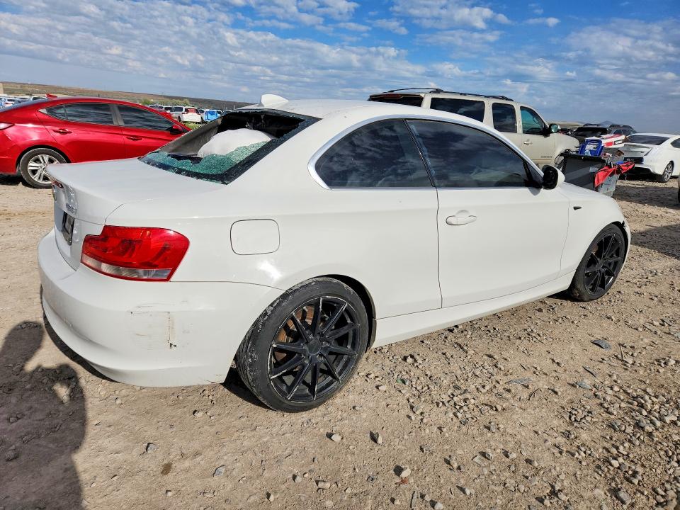 2013 BMW 1 series VIN WBAUP9C58DVS95279 COPART salvage auction — INTERIOR BURN, Ut - Salvage Certificate, sold $325 on 2026-07-10 (photo 3)