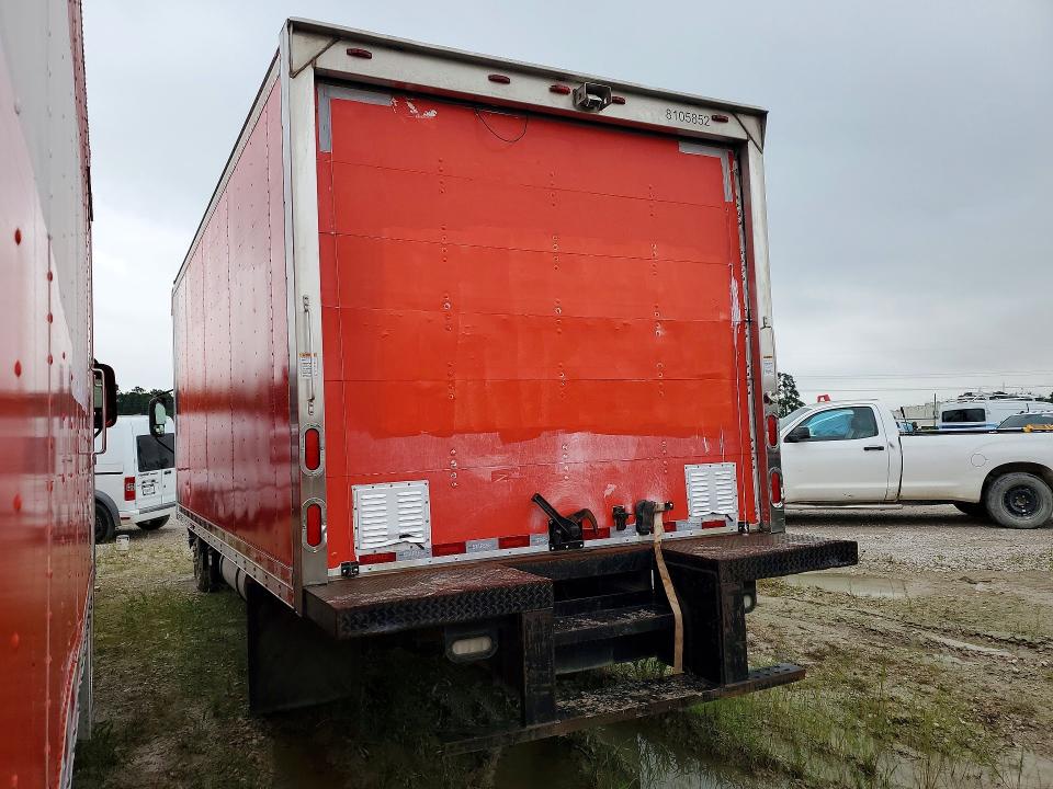 2017 Hino All models VIN JHHSDM2H5HK005828 COPART salvage auction — MECHANICAL, TX - CERTIFICATE OF TITLE, sold $4,400 on 2026-07-09 (photo 2)
