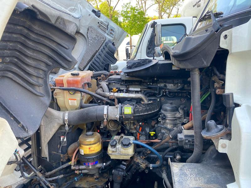 2018 Freigliner All other VIN 1FUJGLDR7JLKA8701 COPART salvage auction — MINOR DENT/SCRATCHES, CT, sold $3,150 on 2026-07-07 (photo 7)